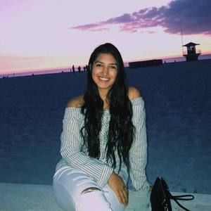 Meet your Posher, Aline